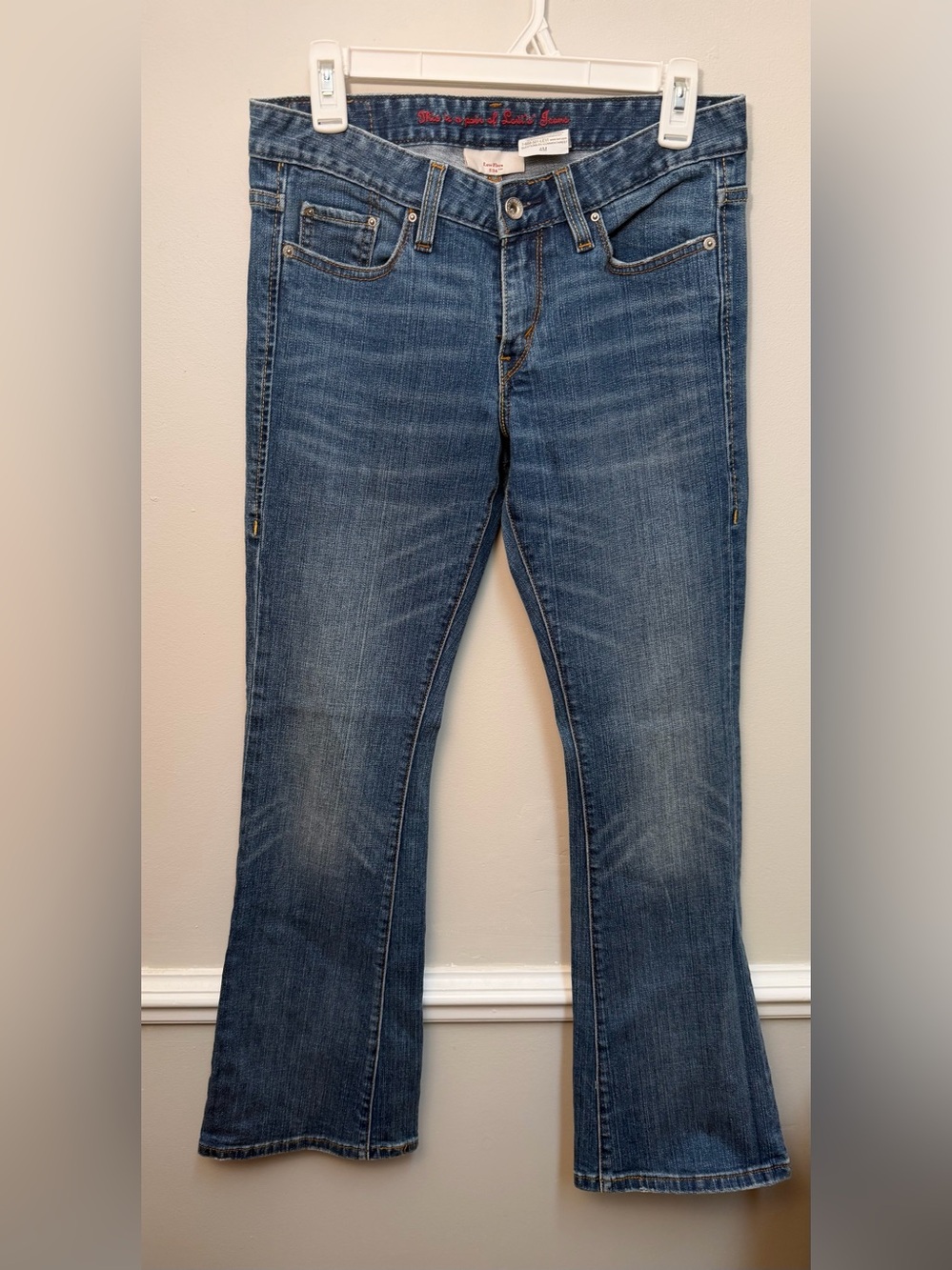 Levi's 534 Low Rise Flare Jeans Women's Size 4M Medium Wash Y2K Stretch Grunge